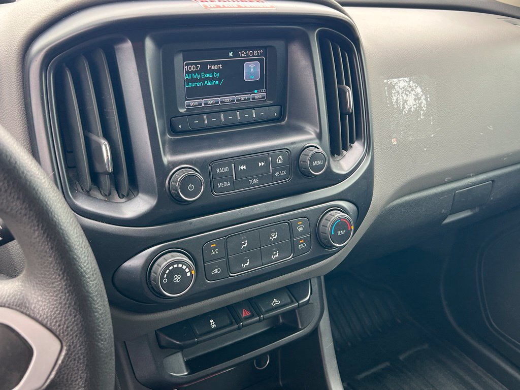 Used 2015 Chevrolet Colorado W/T w/ WT Convenience Package RWD image 19