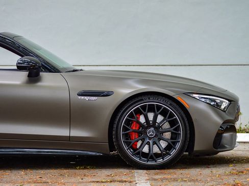 Used 2022 Mercedes-Benz SL 55 AMG 4MATIC image 24