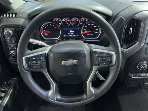 Used 2021 Chevrolet Silverado 1500 Custom Trail Boss w/ Safety Confidence Package AWD/4WD image 17