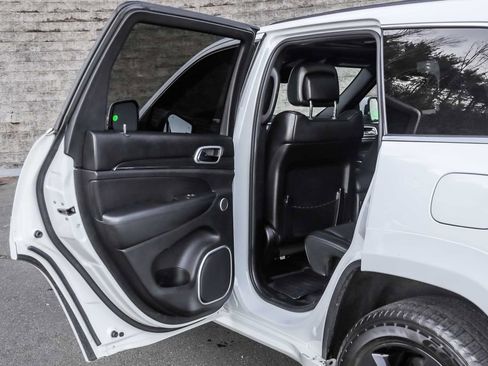 Used 2016 Jeep Grand Cherokee High Altitude image 19