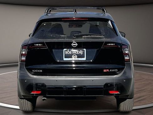 New 2026 Nissan Kicks SR w/ Cold Weather Package image 4