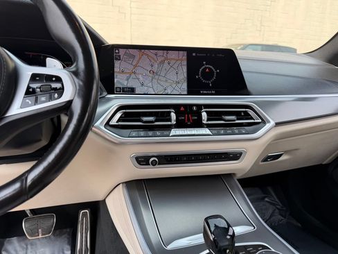 Used 2021 BMW X5 xDrive40i w/ M Sport Package AWD/4WD image 29