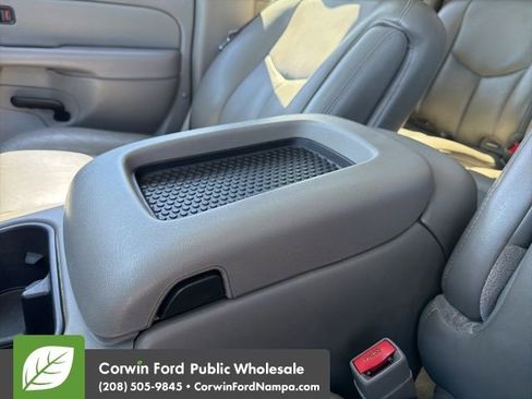 Used 2005 Chevrolet Silverado 2500 LT w/ Heavy-Duty Power Package image 22