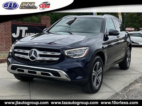 Used 2021 Mercedes-Benz GLC 300 image 3