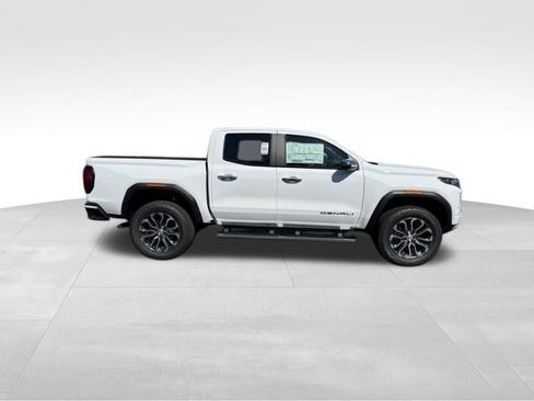 New 2026 GMC Canyon Denali AWD/4WD image 2