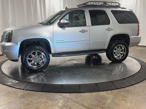 Used 2013 GMC Yukon Denali image 6