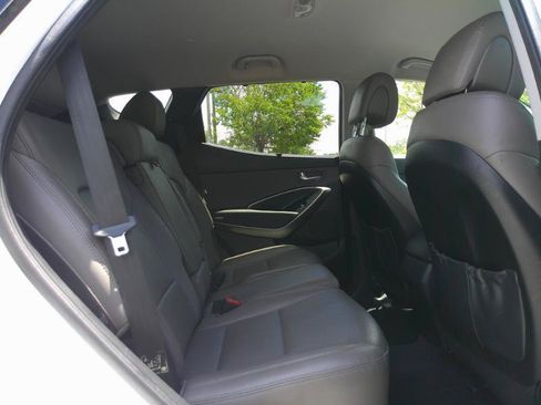 Used 2018 Hyundai Santa Fe Sport FWD image 21