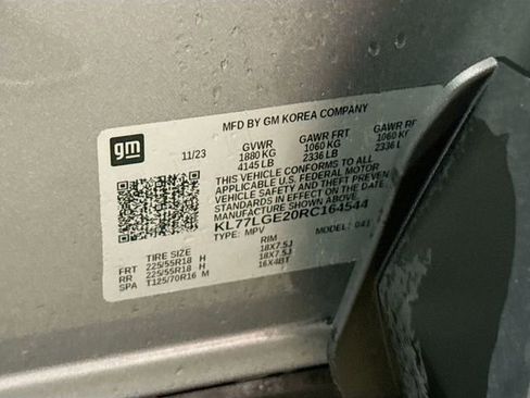 Used 2024 Chevrolet Trax RS FWD image 31