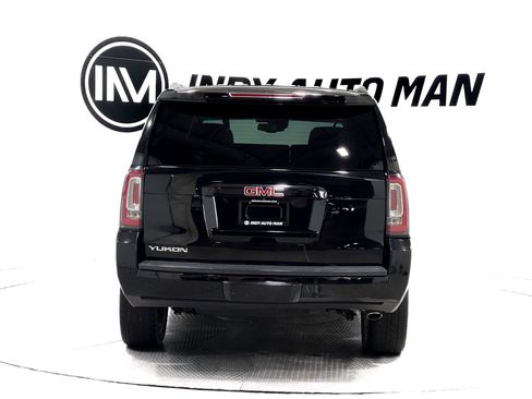 Used 2019 GMC Yukon SLT w/ Premium Edition AWD/4WD image 5