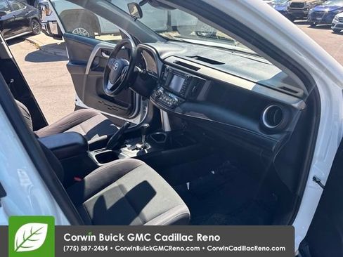 Used 2018 Toyota RAV4 XLE w/ Plus Extra Value Package AWD/4WD image 33