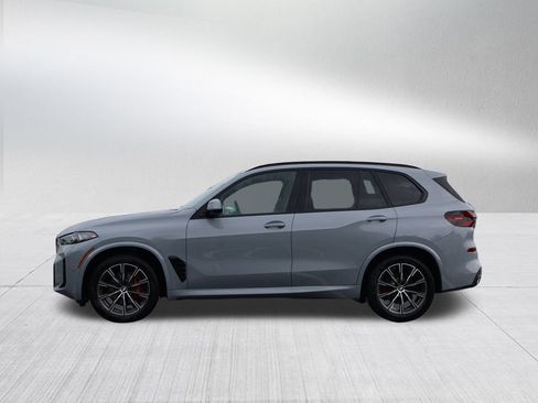 New 2026 BMW X5 xDrive40i w/ M Sport Package AWD/4WD image 9