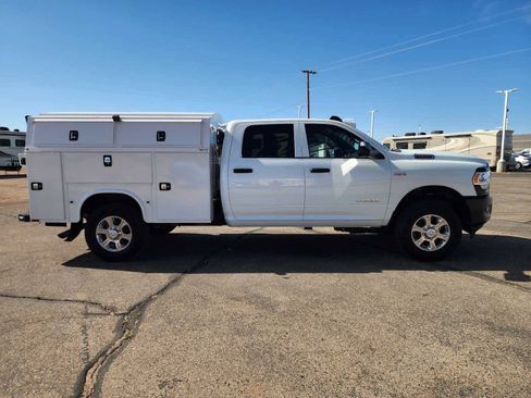 Used 2022 RAM 3500 Tradesman AWD/4WD image 4
