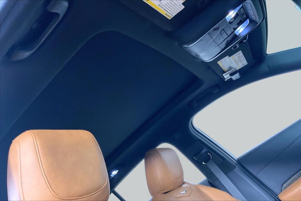 Used 2019 Cadillac XT4 Sport FWD image 24