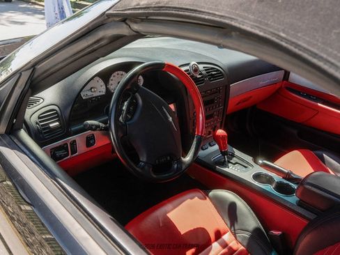 Used 2003 Ford Thunderbird RWD image 41
