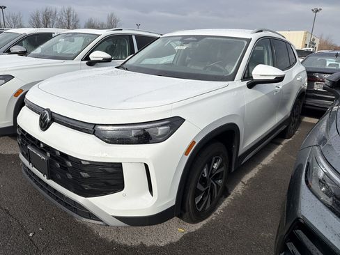 New 2026 Volkswagen Tiguan S image 4