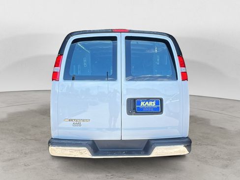 Used 2022 Chevrolet Express 2500 Extended w/ Driver Convenience Package RWD image 5