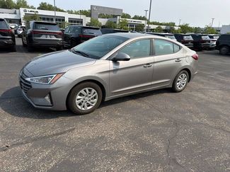 Used 2020 Hyundai Elantra SE FWD video 1