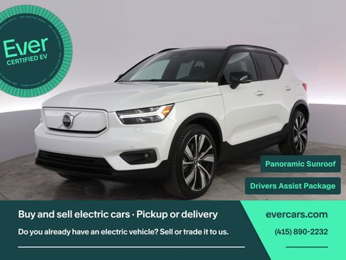 Used 2021 Volvo XC40 P8 Recharge w/ Advanced Package AWD/4WD image 1