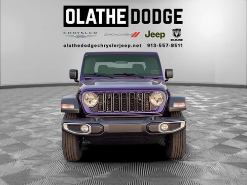 New 2026 Jeep Gladiator Sport image 26