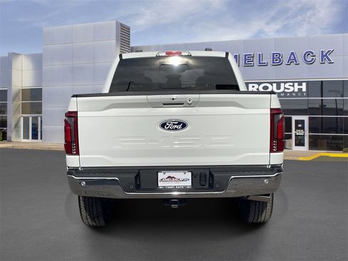 Used 2025 Ford F150 Lariat w/ Equipment Group 501A Mid image 4