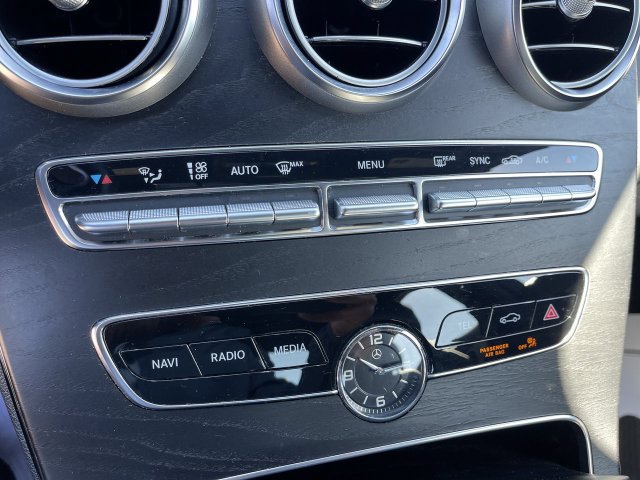 Used 2019 Mercedes-Benz C 300 Sedan image 18