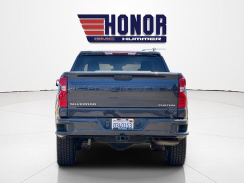 Used 2022 Chevrolet Silverado 1500 Custom AWD/4WD image 5