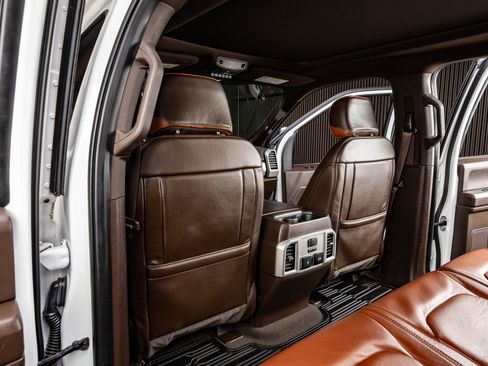 Used 2021 Ford F250 King Ranch w/ King Ranch Ultimate Package image 34