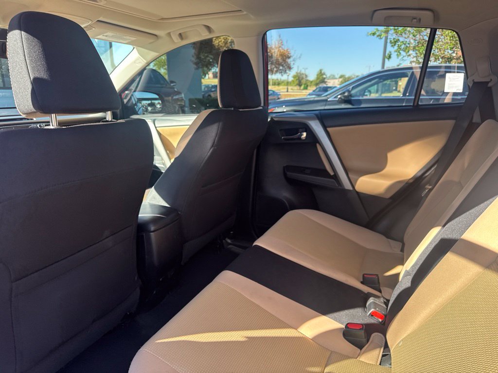 Used 2017 Toyota RAV4 XLE w/ Plus Extra Value Package FWD image 6