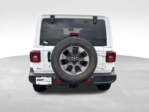 Used 2020 Jeep Wrangler Unlimited Sahara w/ LED Lighting Group AWD/4WD image 5