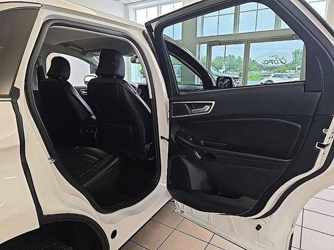 Used 2023 Ford Edge SEL AWD/4WD image 31