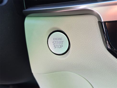 New 2026 Kia Sorento EX image 31