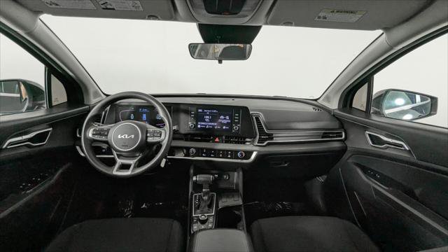 Used 2024 Kia Sportage LX FWD image 24