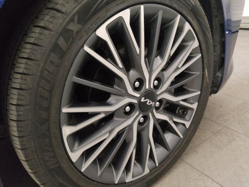 Used 2024 Kia Forte GT-Line w/ GT-Line Premium Package FWD image 31