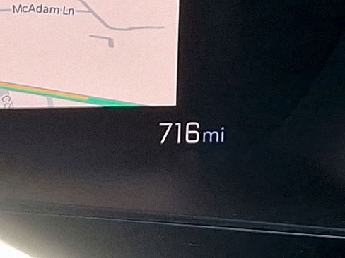 Used 2025 Chevrolet Colorado Z71 w/ Technology Package image 20