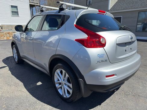 Used 2014 Nissan Juke S image 3