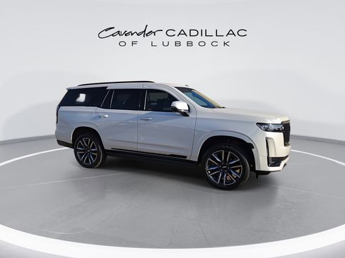 Used 2021 Cadillac Escalade Sport w/ Driver Assist Tech Package image 9