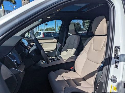 New 2026 Volvo XC90 B6 Ultra w/ Protection Package AWD/4WD image 5