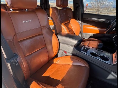 Used 2014 Jeep Grand Cherokee SRT8 w/ Luxury Group II image 8