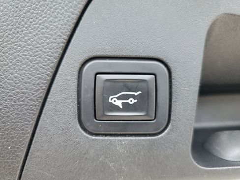 Used 2017 Buick Envision Premium w/ Driver Confidence Package image 14