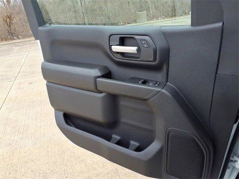 New 2026 GMC Sierra 1500 Pro w/ Pro Value Package image 9