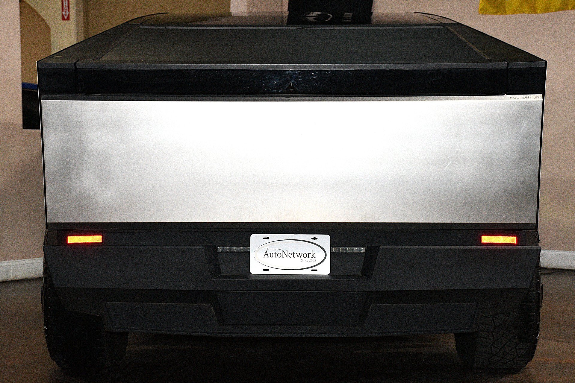 Used 2024 Tesla Cybertruck AWD Crew Cab image 2