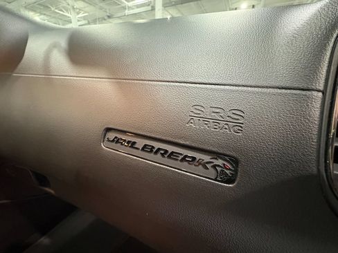 Used 2022 Dodge Charger SRT Hellcat RWD image 44