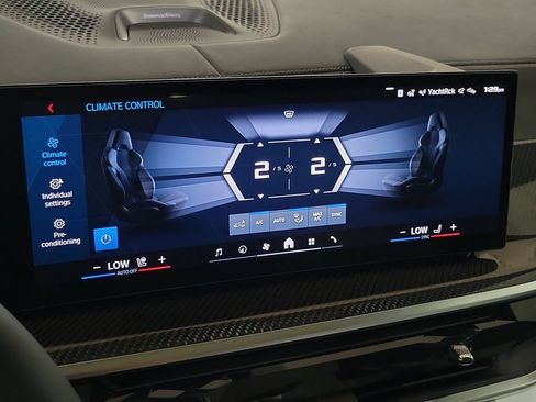 New 2026 BMW X5 M Competition w/ Executive Package AWD/4WD image 18
