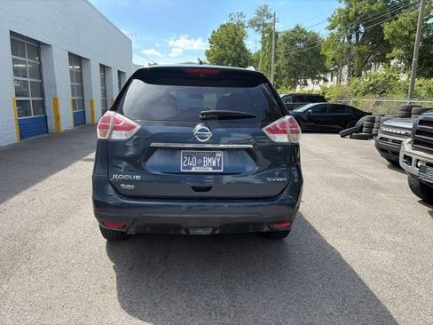 Used 2016 Nissan Rogue SV AWD/4WD image 6