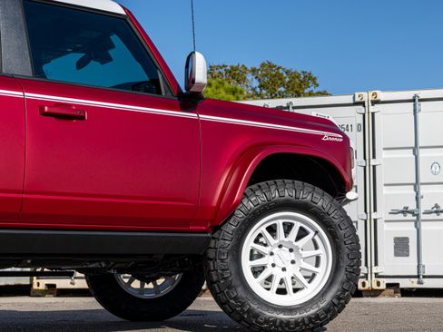 New 2025 Ford Bronco Heritage Edition AWD/4WD image 39