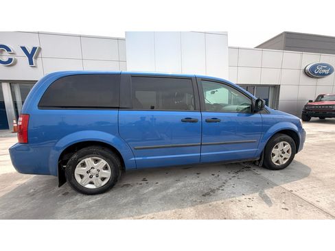 Used 2008 Dodge Grand Caravan SE FWD image 8