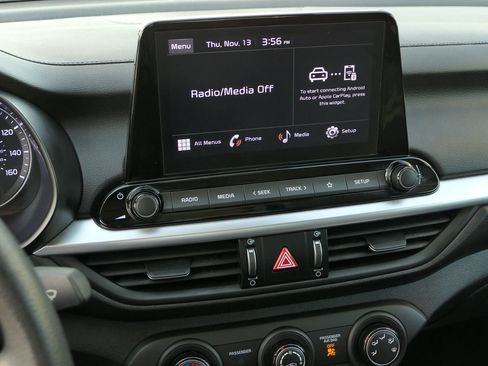 Used 2023 Kia Forte LXS image 18