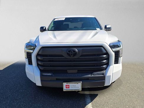 Used 2025 Toyota Tundra SR5 w/ SR5 Premium Package AWD/4WD image 9