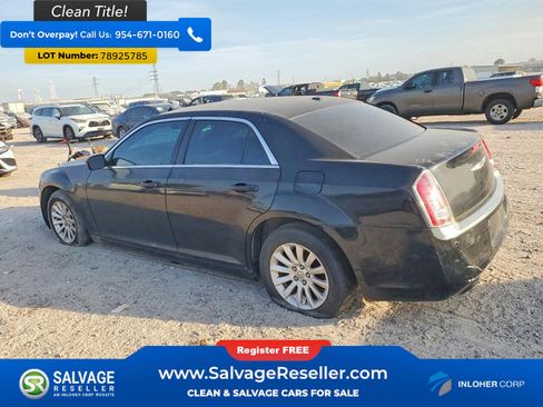 Used 2014 Chrysler 300 image 3