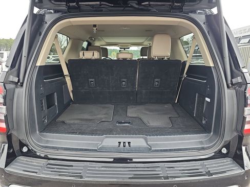 Used 2024 Ford Expedition Max Limited image 13